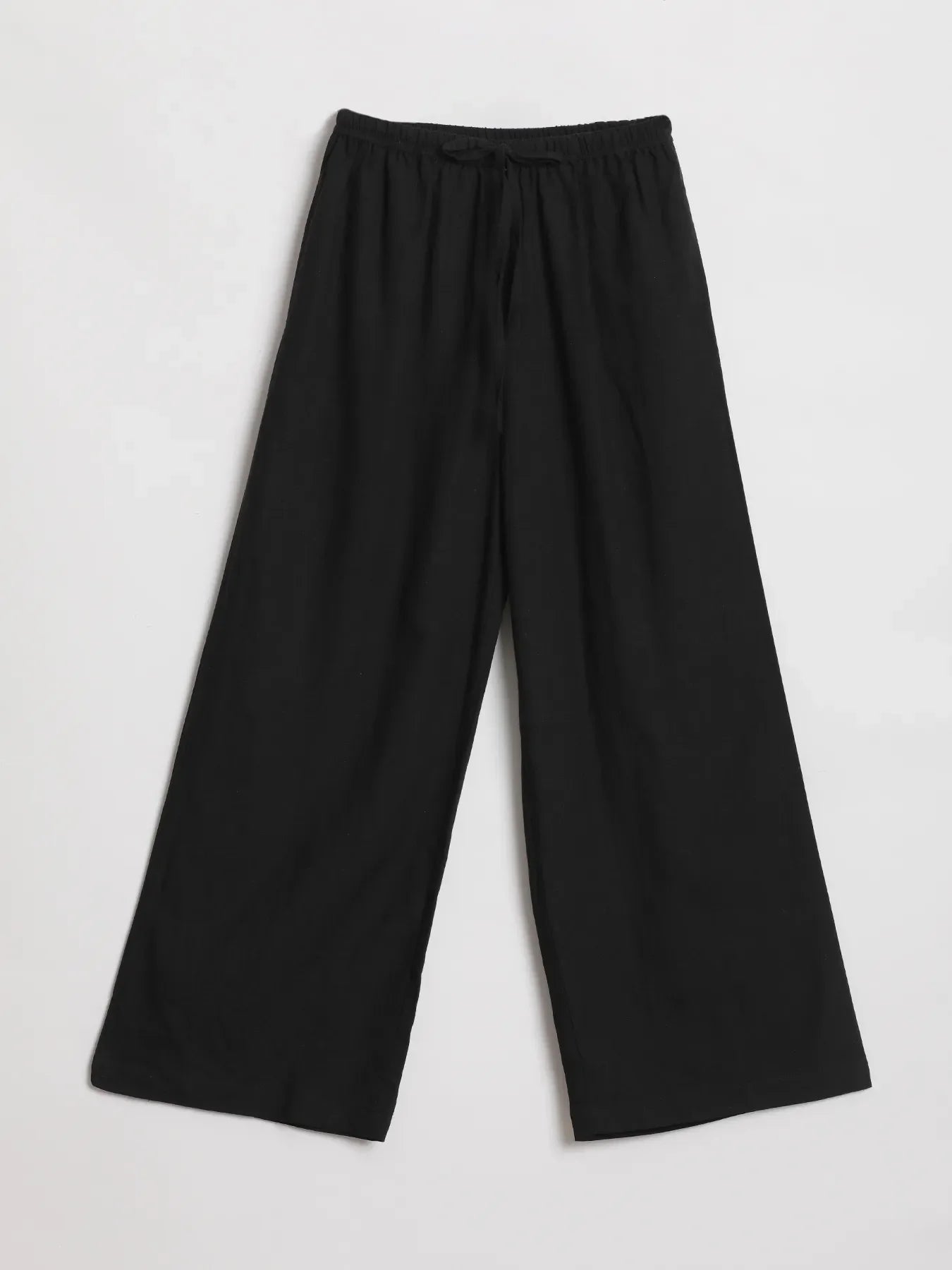 Women Black Flowy Linen Pant Set