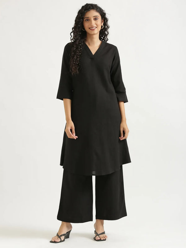 Women Black Flowy Linen Kurta Set
