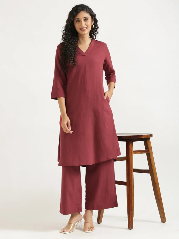 Women Maroon Flowy Linen Kurta Set