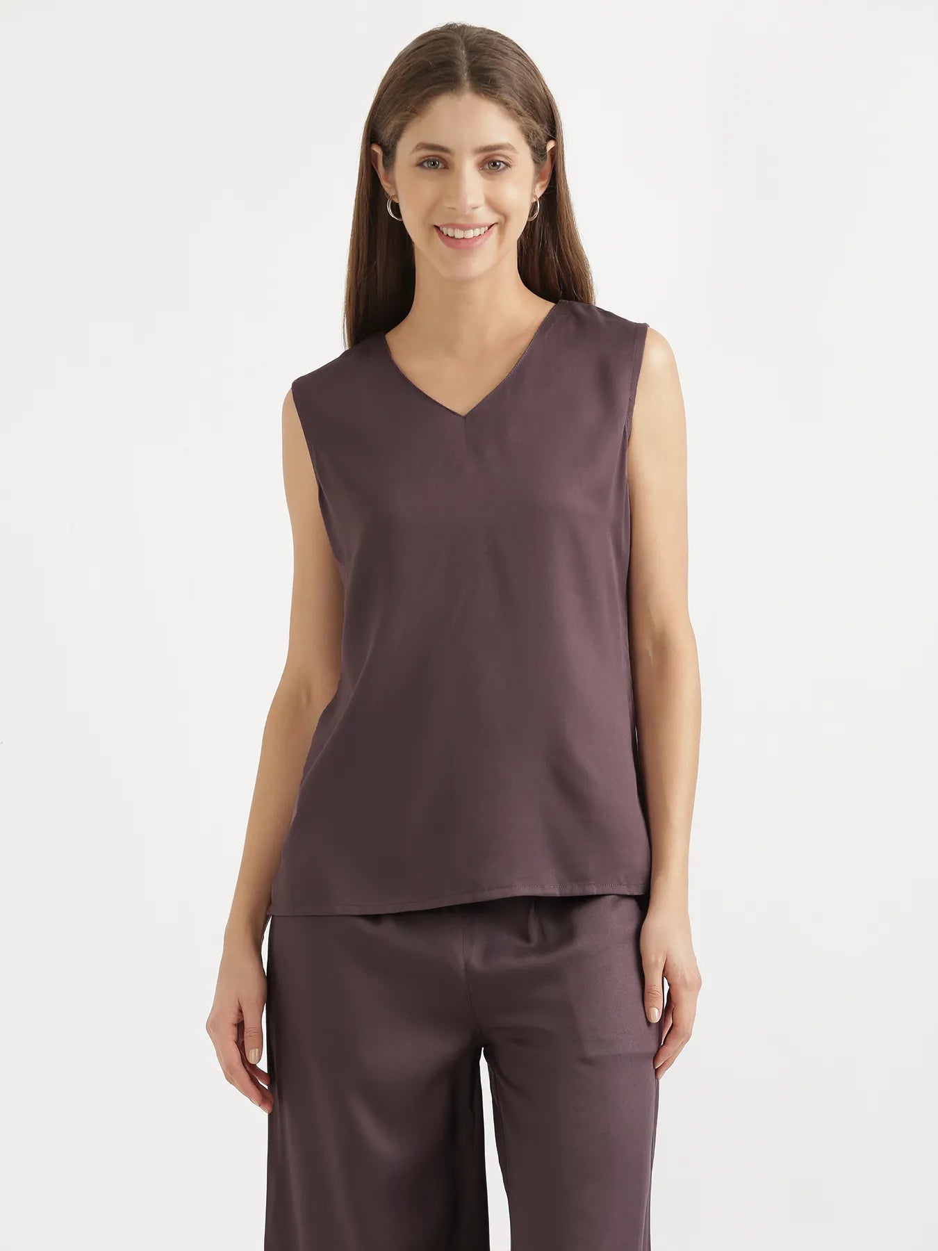 Women Brinjal V-Neck Sleeveless Top