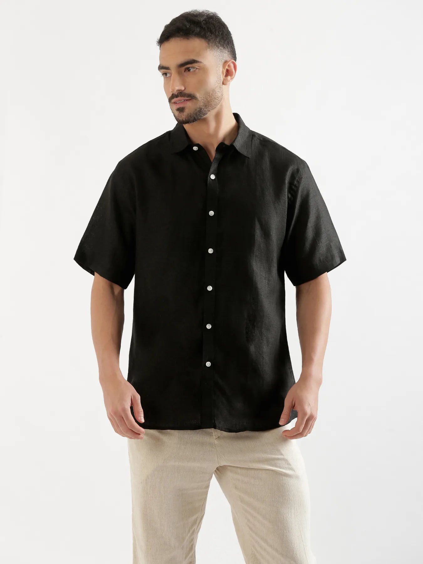 Men Black 100% Linen Half Sleeve Shirt