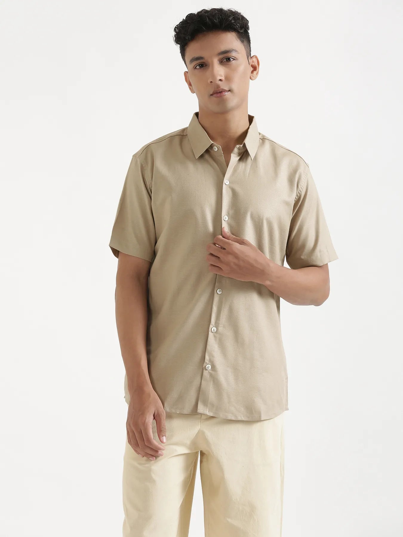 Men Taupe Linen Blend Short Sleeve Shirt