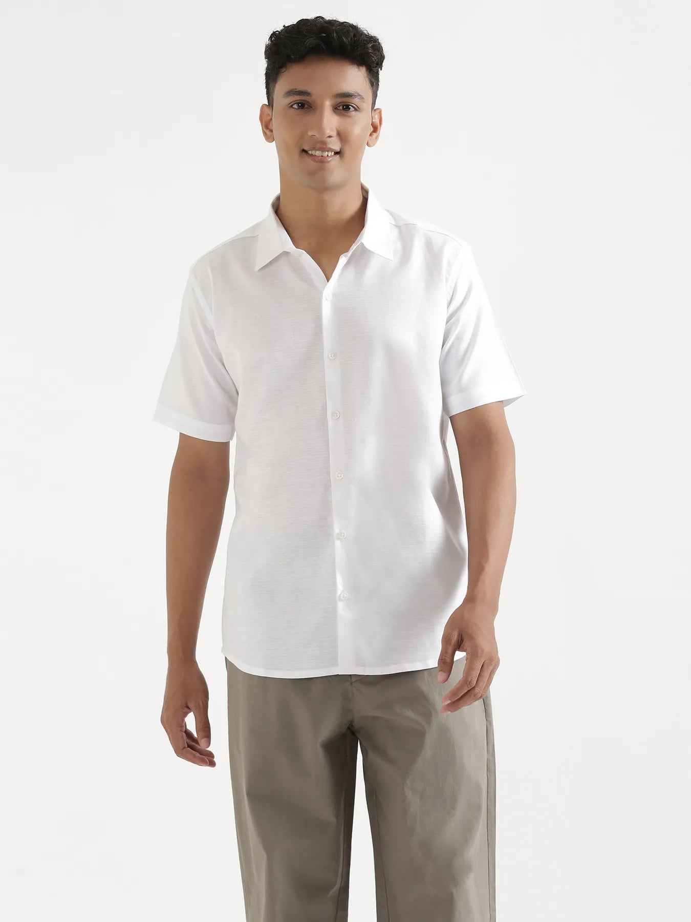 Men White Linen Blend Short Sleeve Shirt