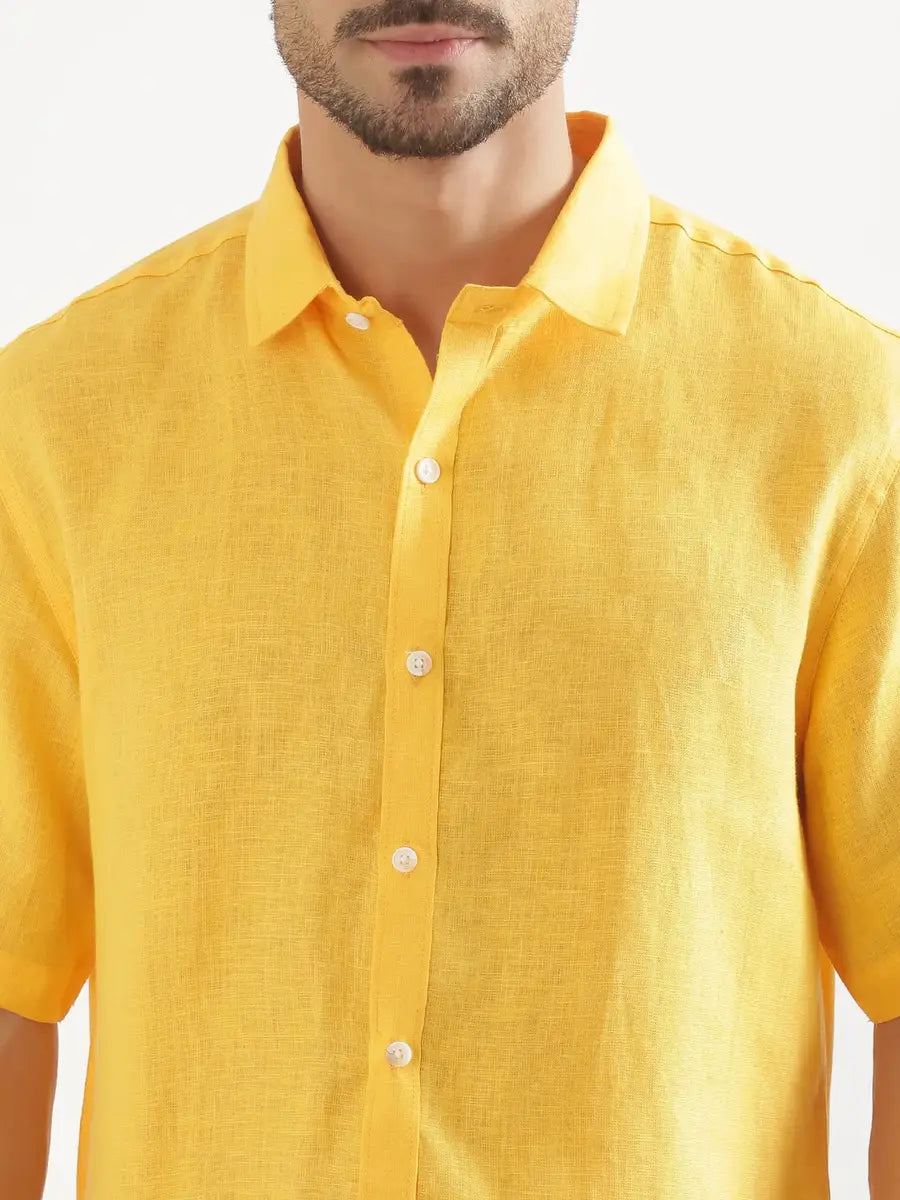 Men Mango Yellow Pure Linen Short Sleeve Shirt