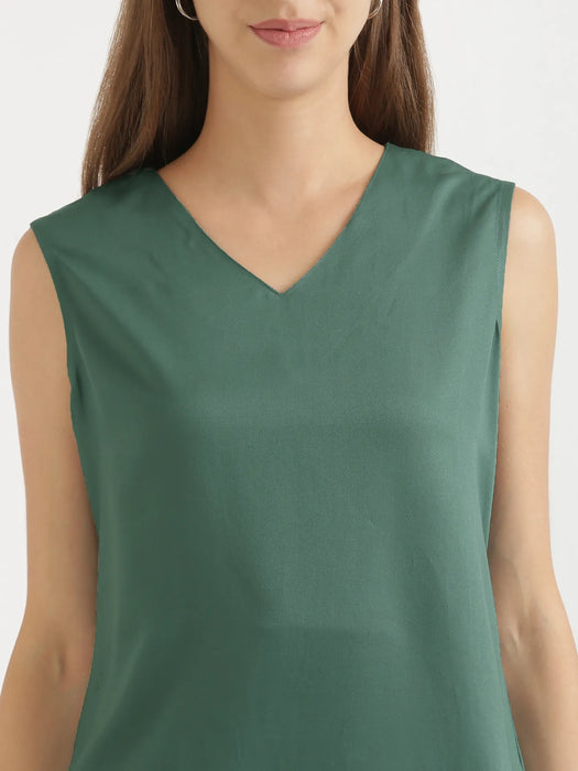 Women Jade V-Neck Sleeveless Top