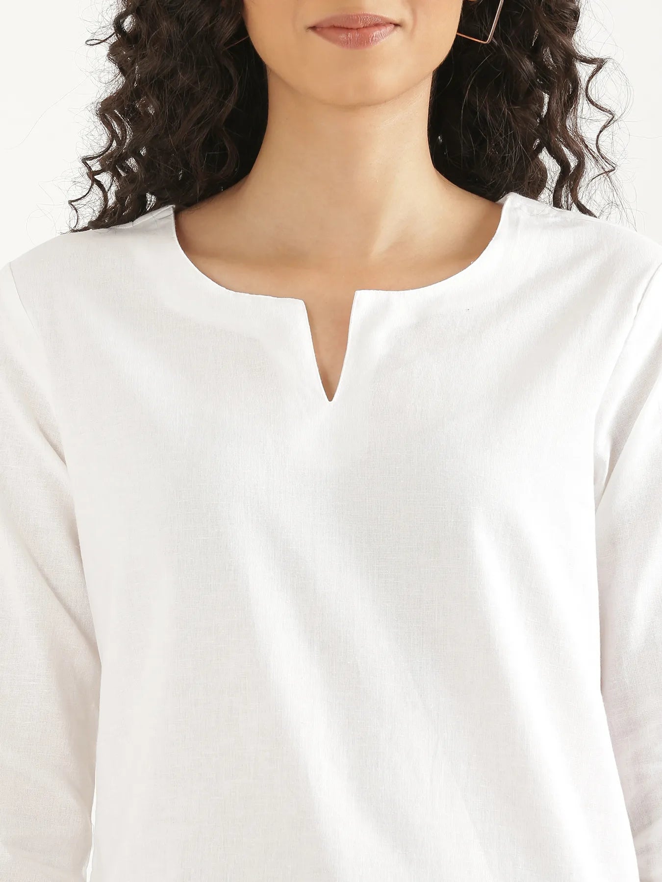 Women White Airy Linen Split Neck Short Kurta