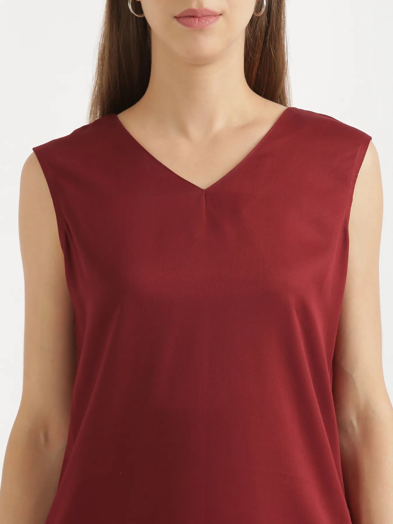 Women Maroon V-Neck Sleeveless Top