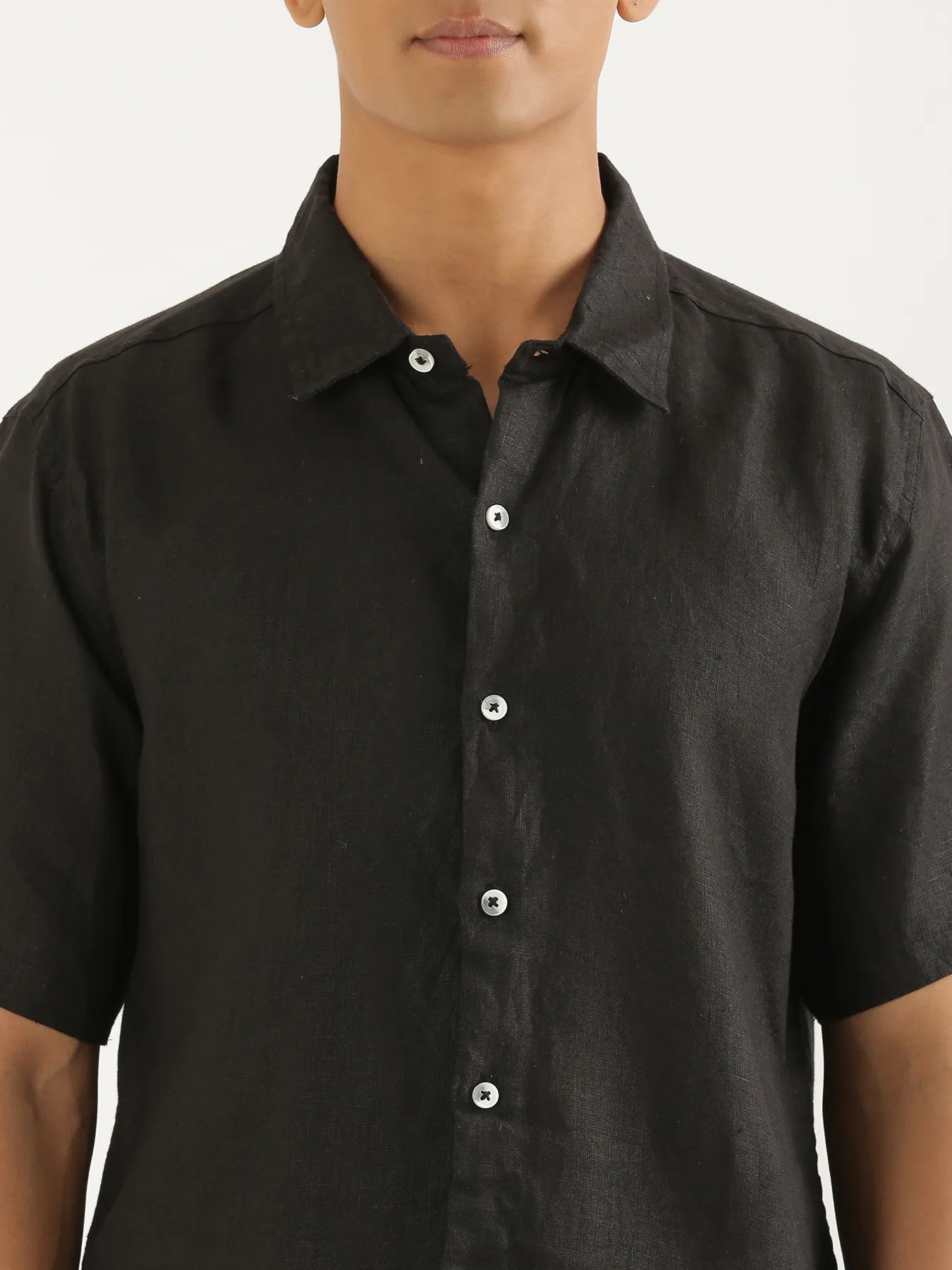 Men Black Pure Linen Short Sleeve Shirt