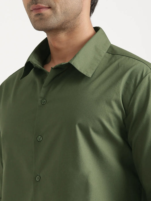 Men Forest Green Better Cotton Full Sleeve Shirt & Beige Linen Blend Straight Pant