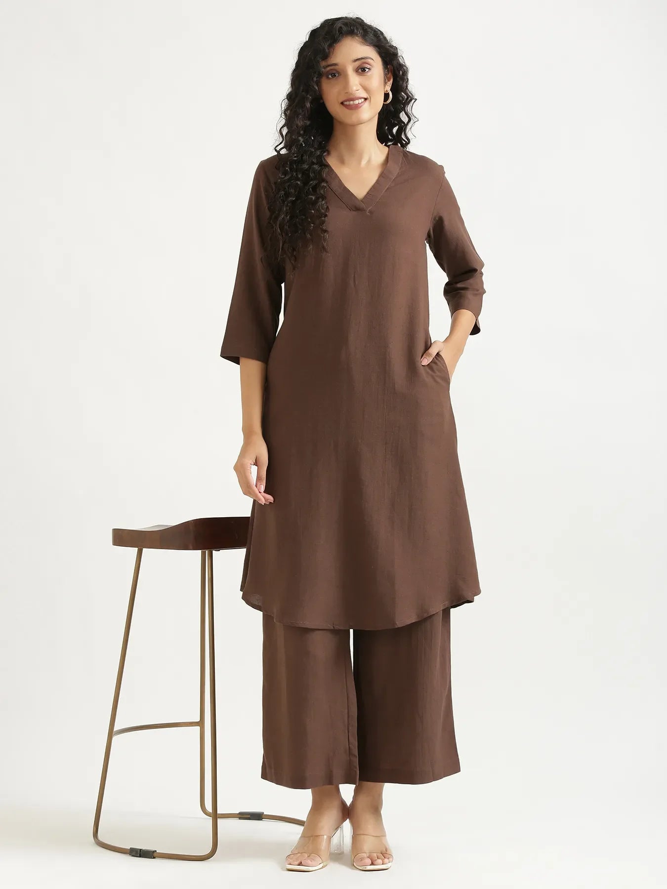 Women Dark Brown Flowy Linen Kurta Set