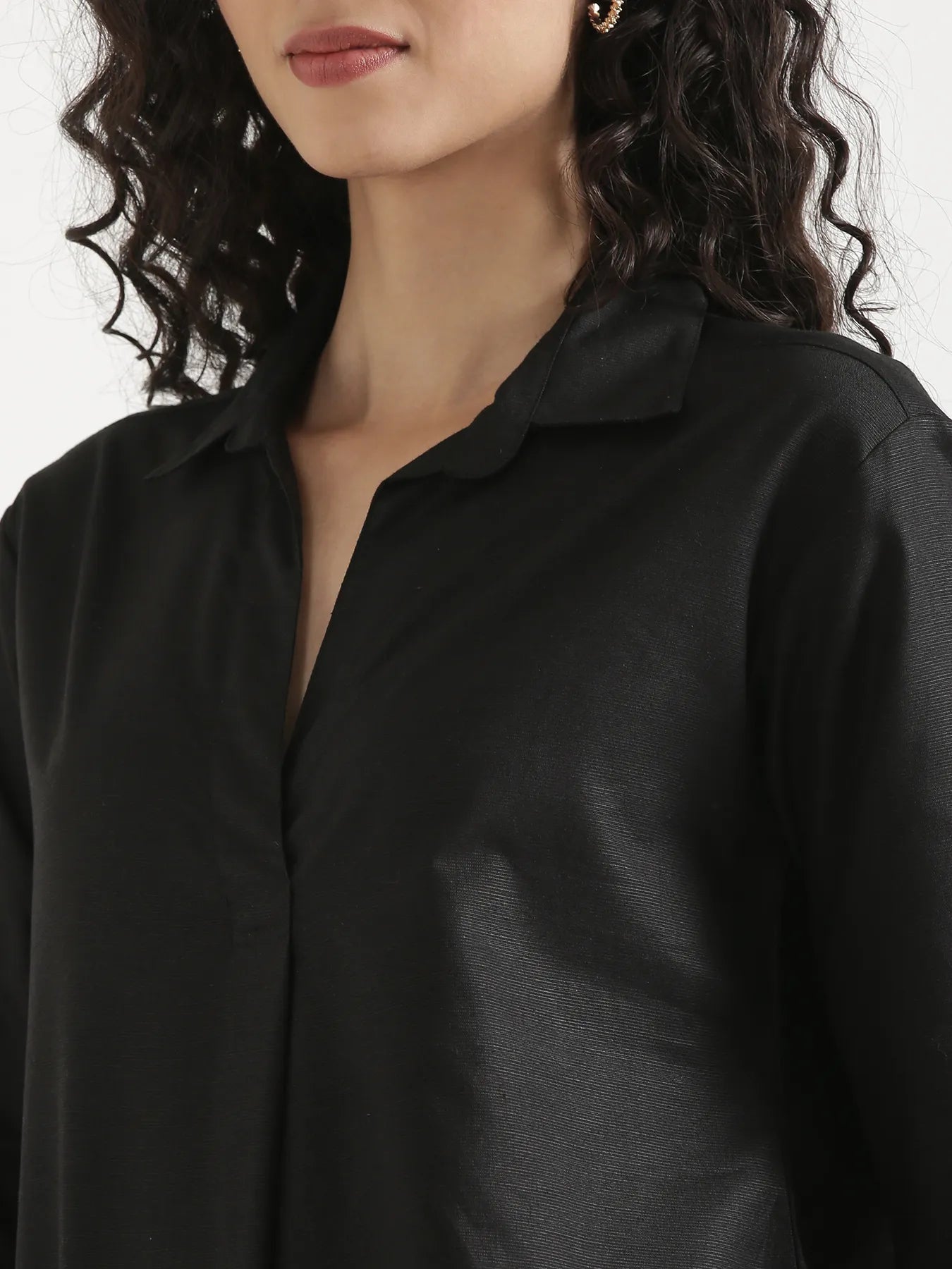 Women Black Linen Blend Pleated Top