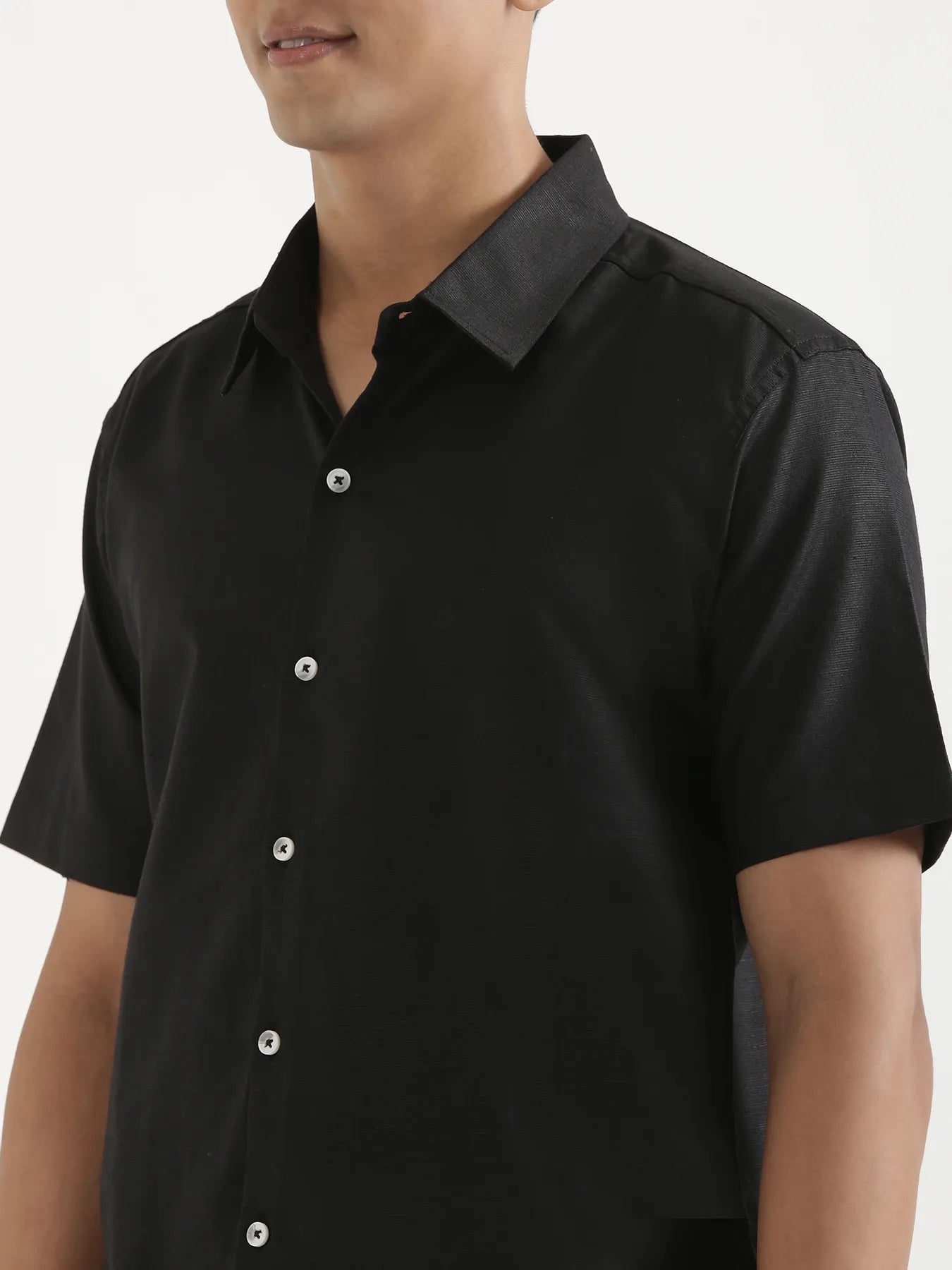 Men Black Linen Blend Short Sleeve Shirt