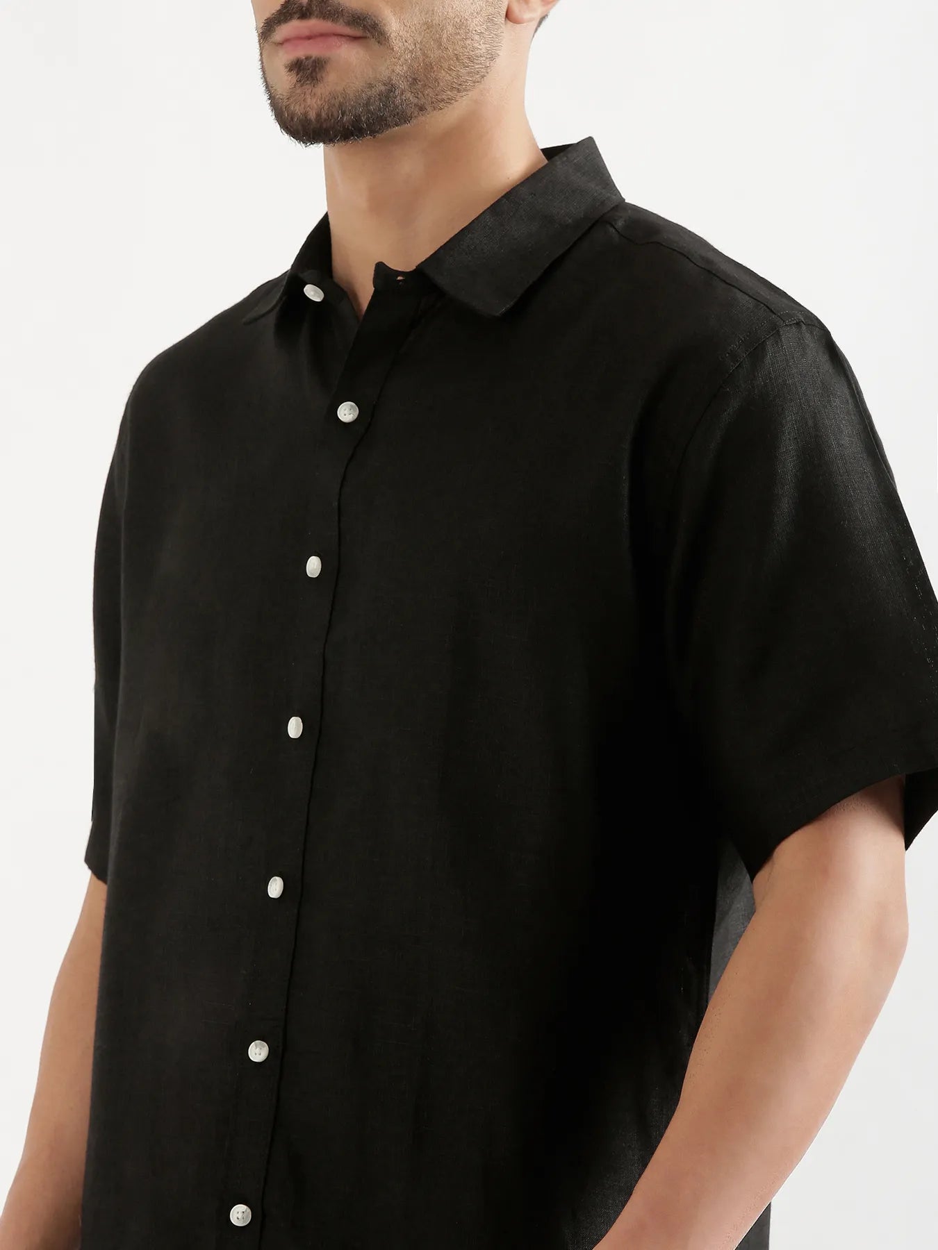 Men Black 100% Linen Half Sleeve Shirt