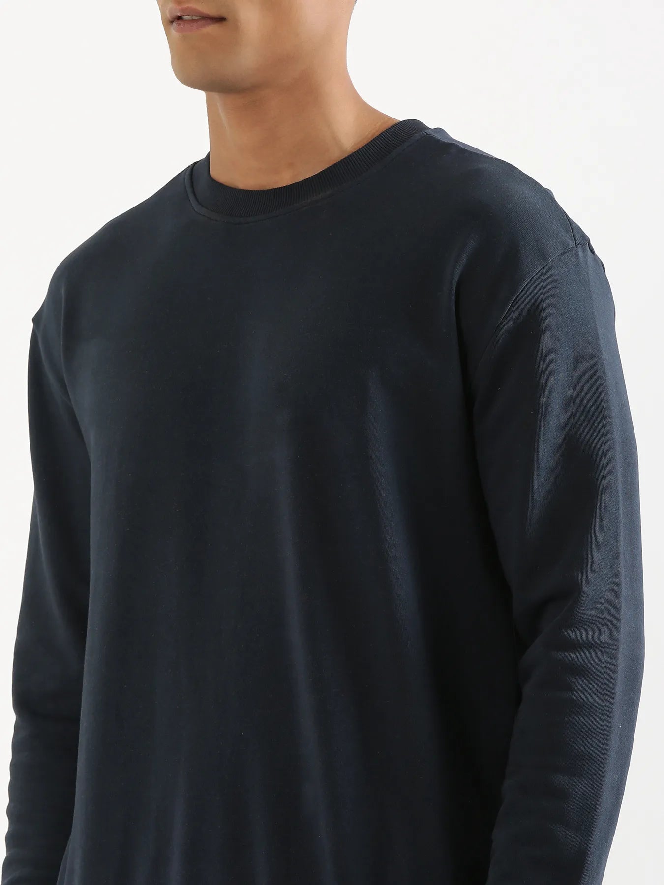 Unisex Navy Blue Round Neck Sweatshirt