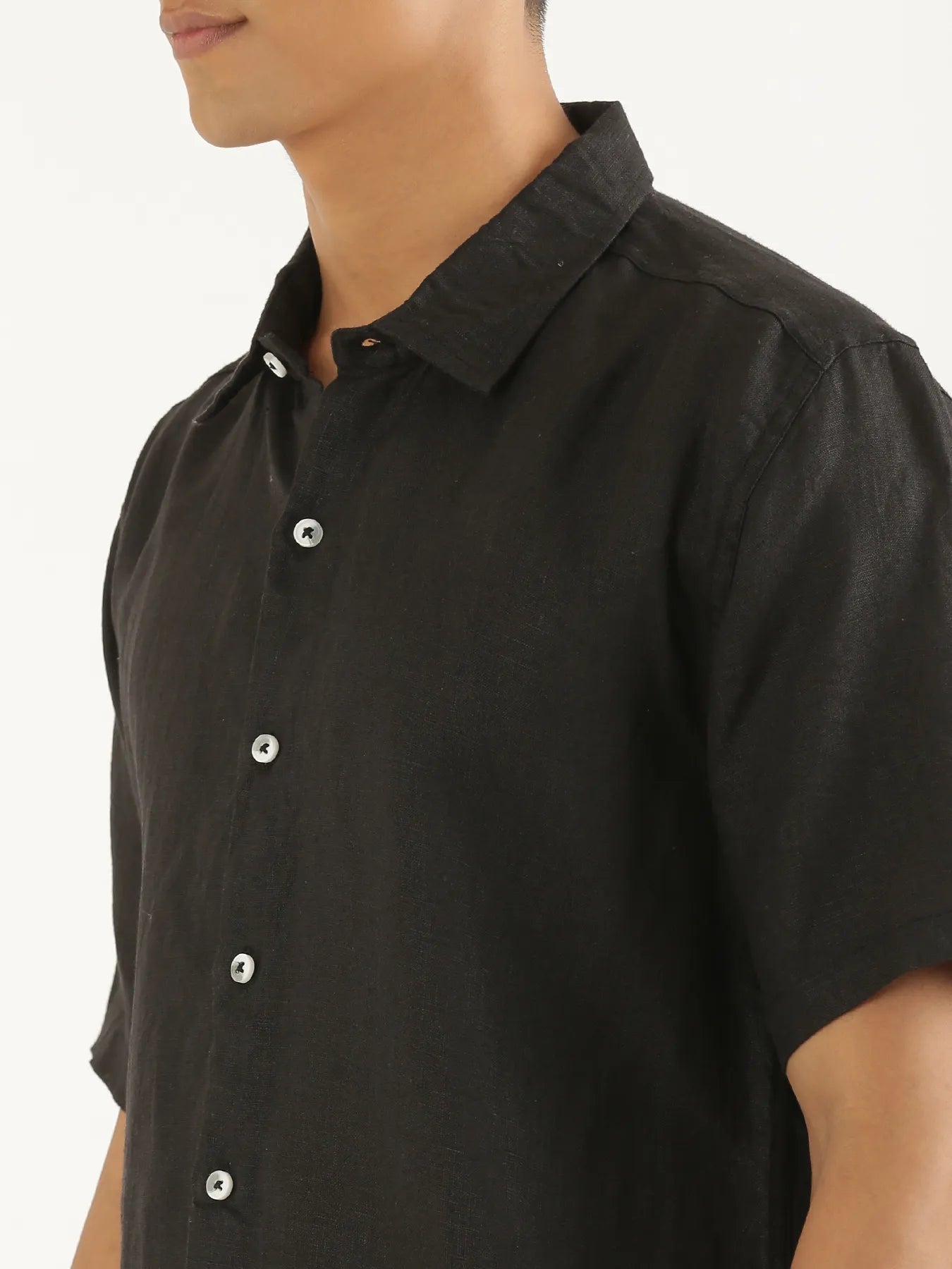 Men Black Pure Linen Short Sleeve Shirt
