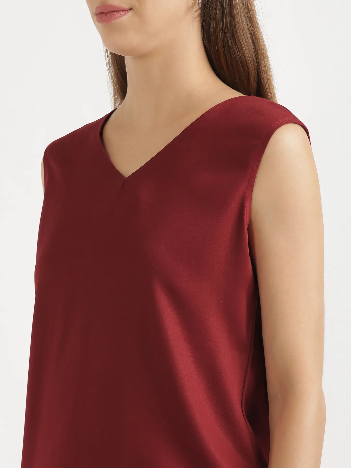 Women Maroon V-Neck Sleeveless Top