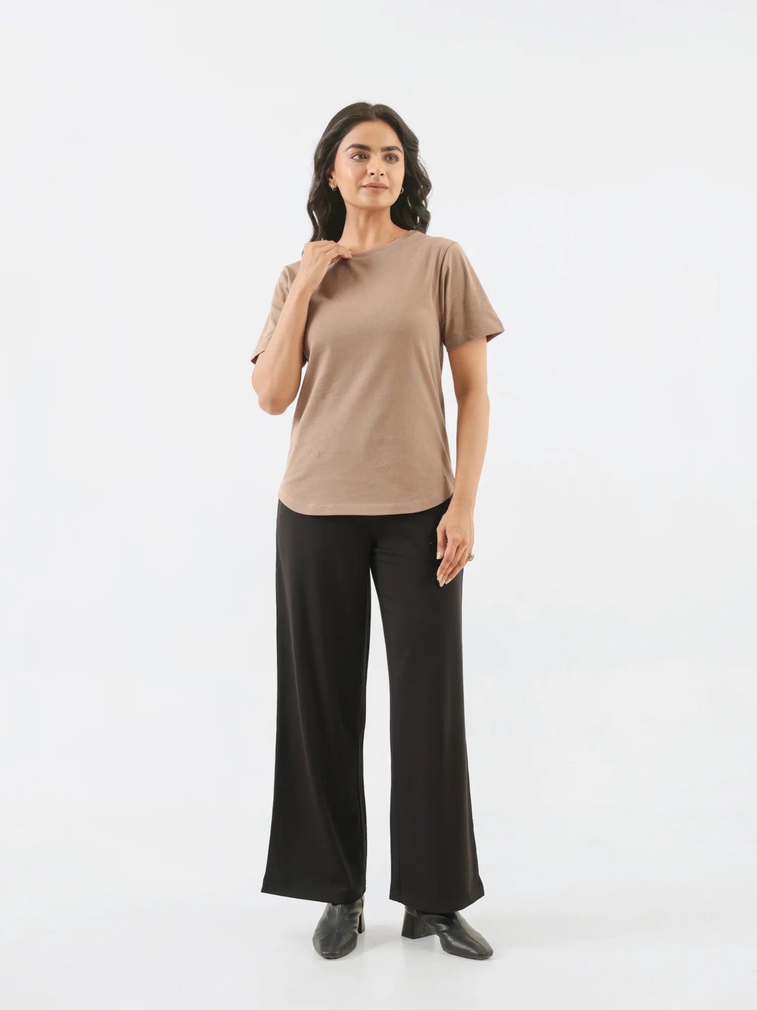 Women Mesa Taupe Round Neck T-shirt