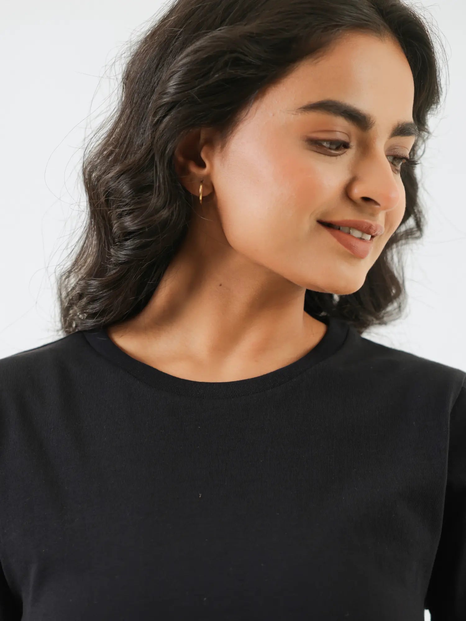 Women Black Round Neck T-shirt