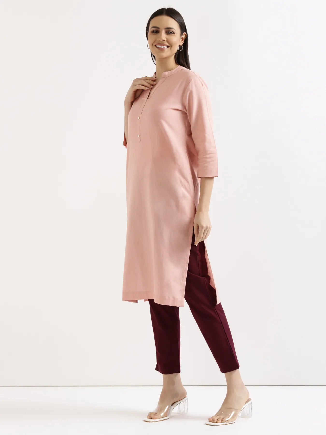 Women Salmon Pink Airy Linen Long Kurta