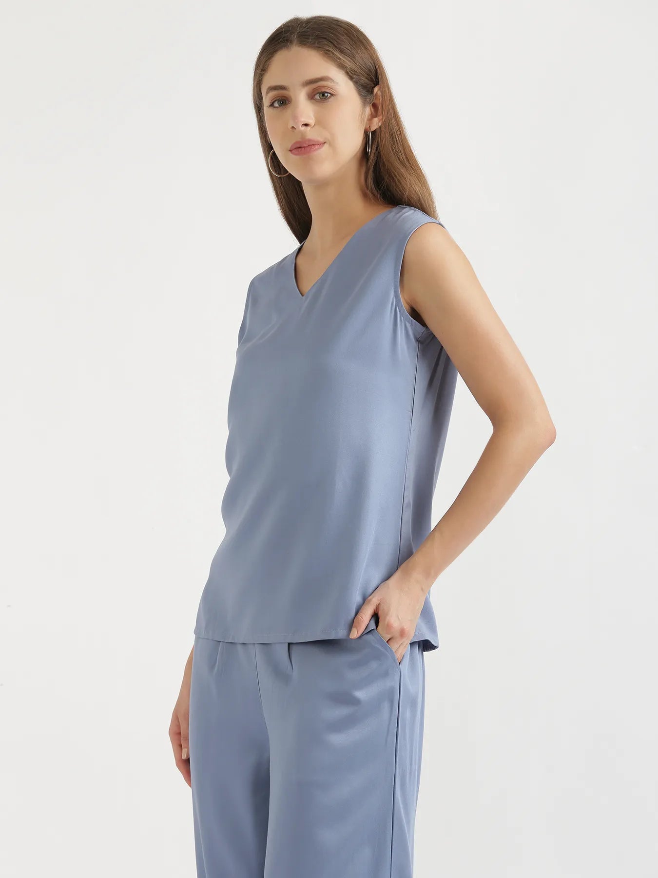 Women English Blue V-Neck Sleeveless Top