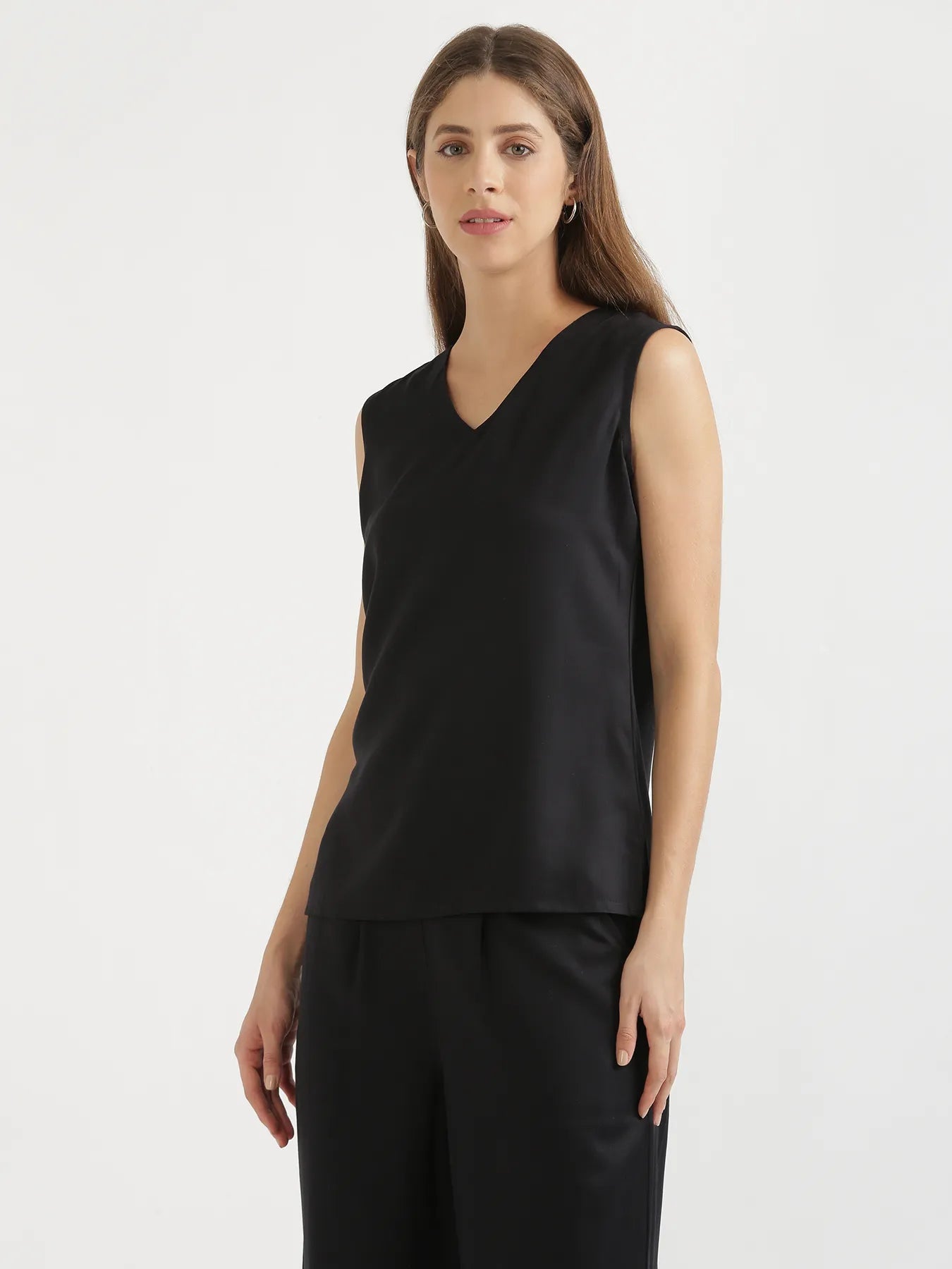 Women Black V-Neck Sleeveless Top