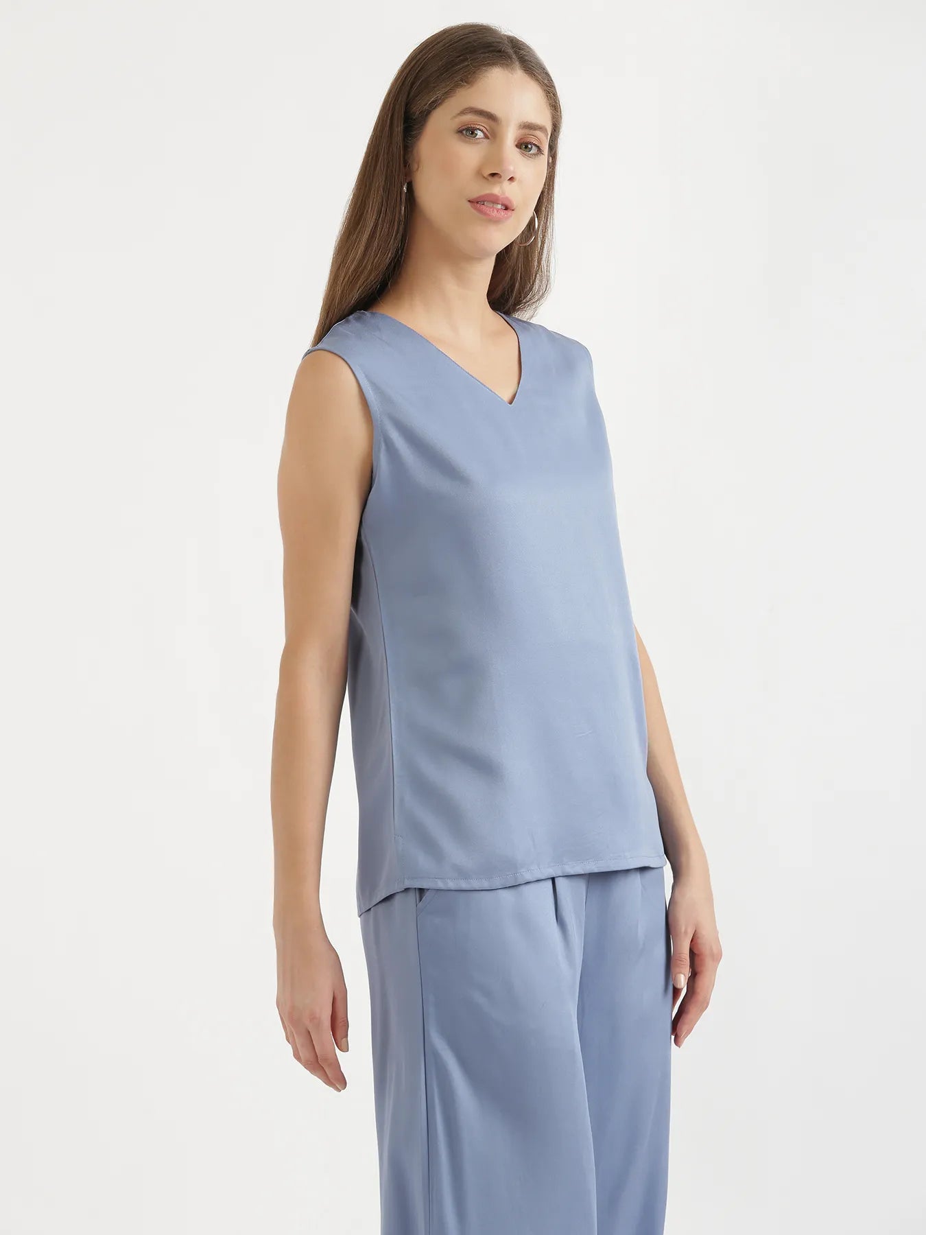 Women English Blue V-Neck Sleeveless Top