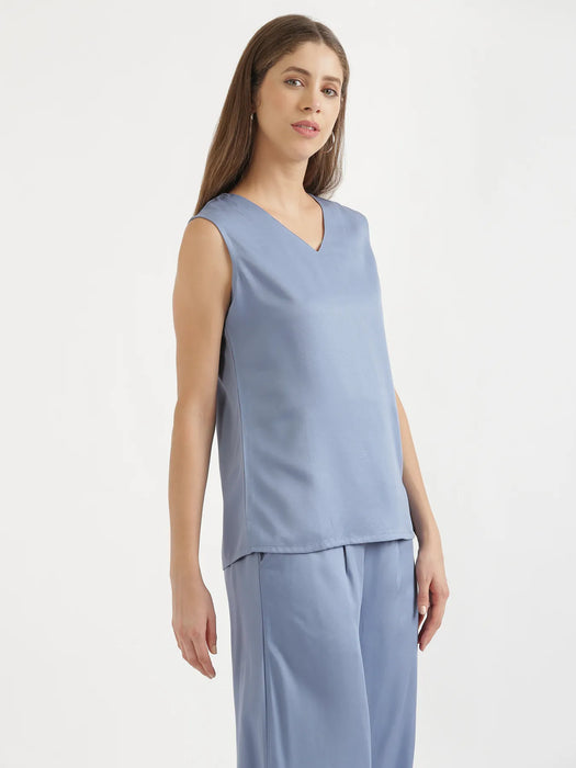 Women English Blue V-Neck Sleeveless Top