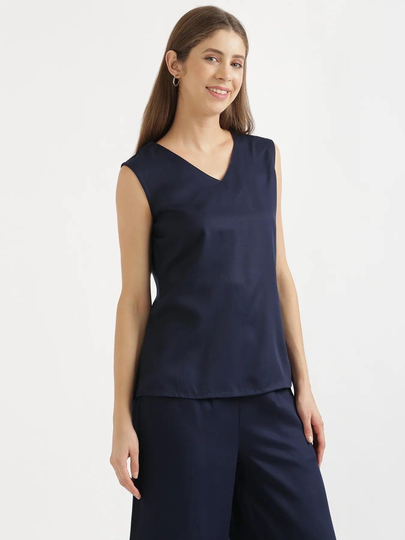 Women Navy Blue V-Neck Sleeveless Top