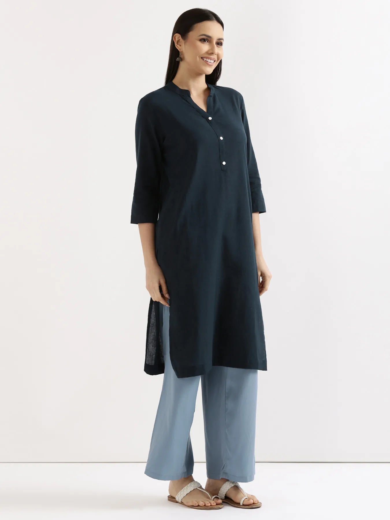 Women Navy Blue Airy Linen Long Kurta & English Blue Viscose Palazzo Pant Set