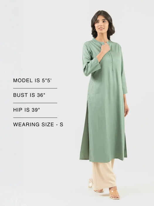 Women Jade Flowy Straight Long Kurta