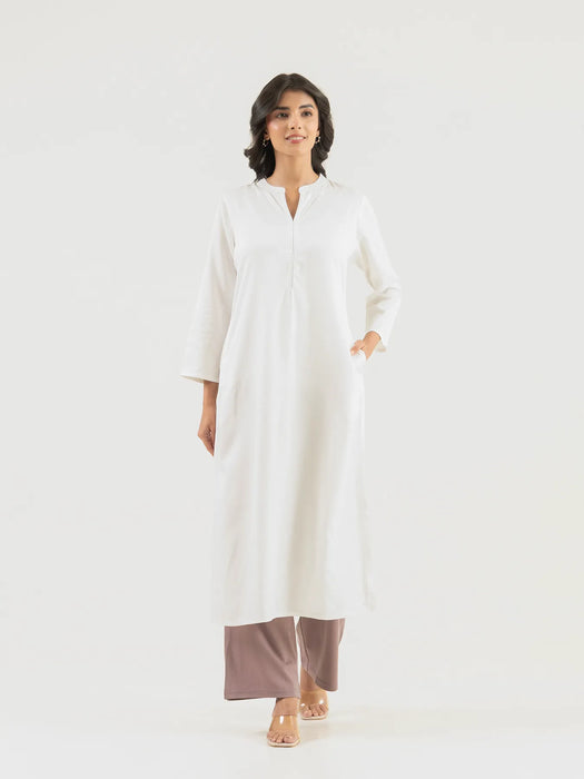Women White Flowy Straight Long Kurta
