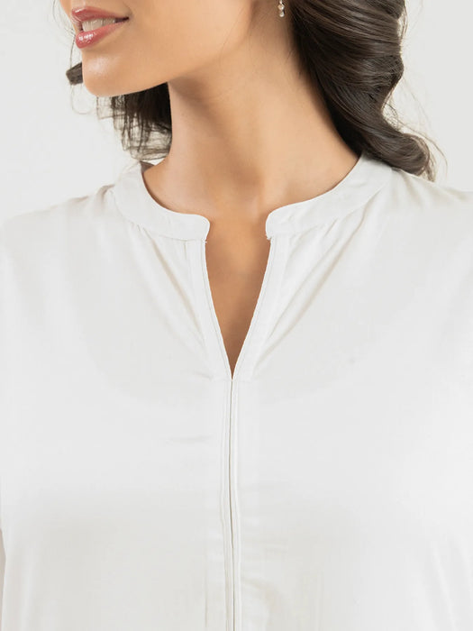 Women White Flowy Straight Long Kurta