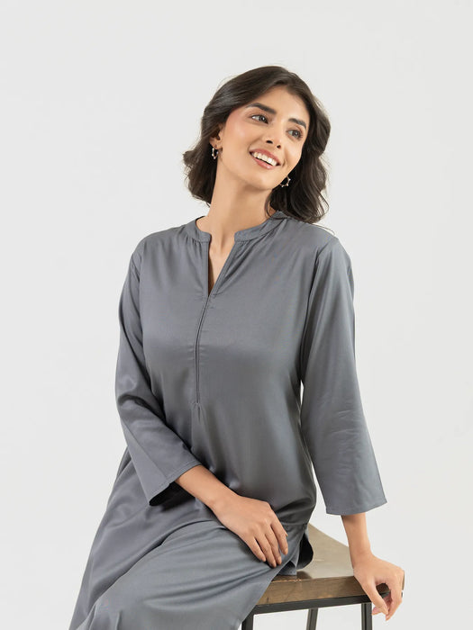 Women Grey Flowy Straight Long Kurta
