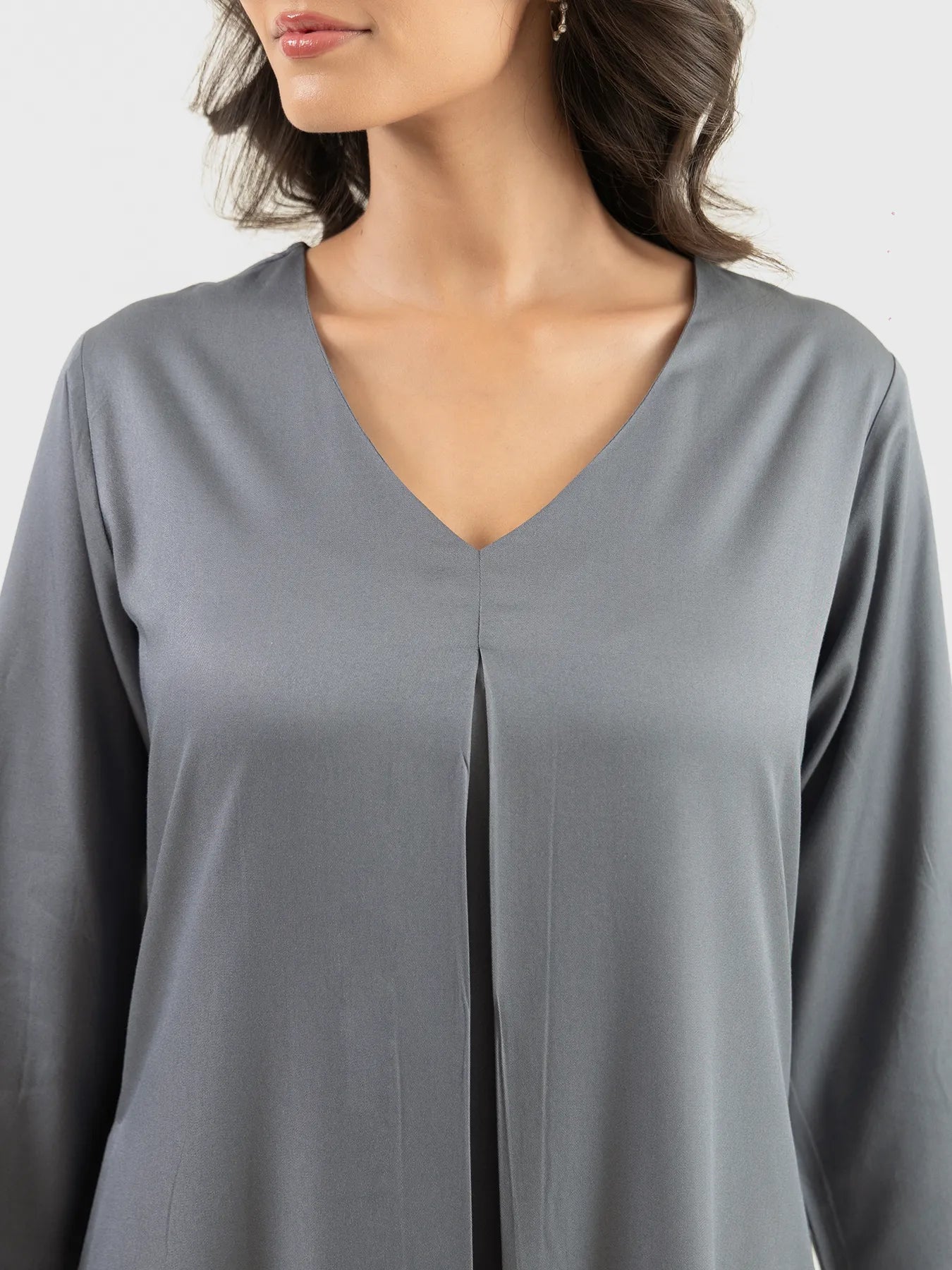 Women Grey Flowy Pleated Kurta
