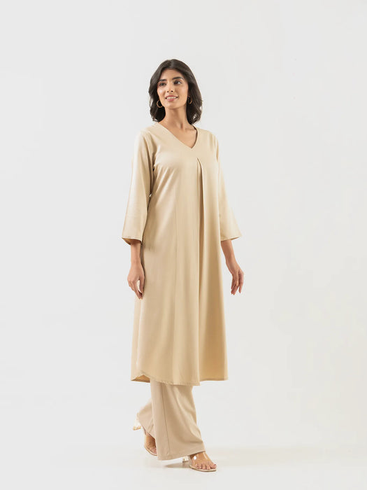 Women Beige Flowy Pleated Kurta