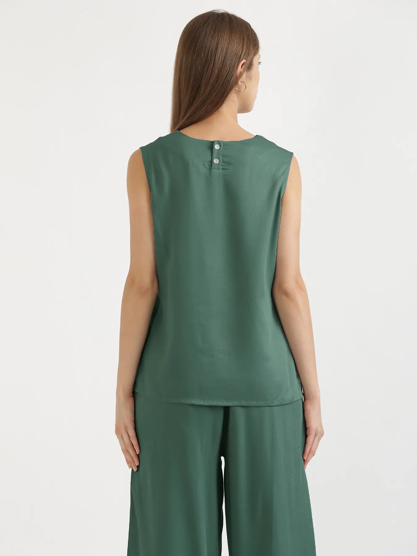 Women Jade V-Neck Sleeveless Top