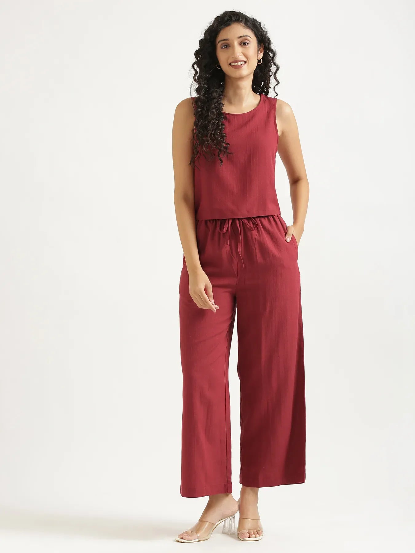 Women Maroon Flowy Linen Crop Top