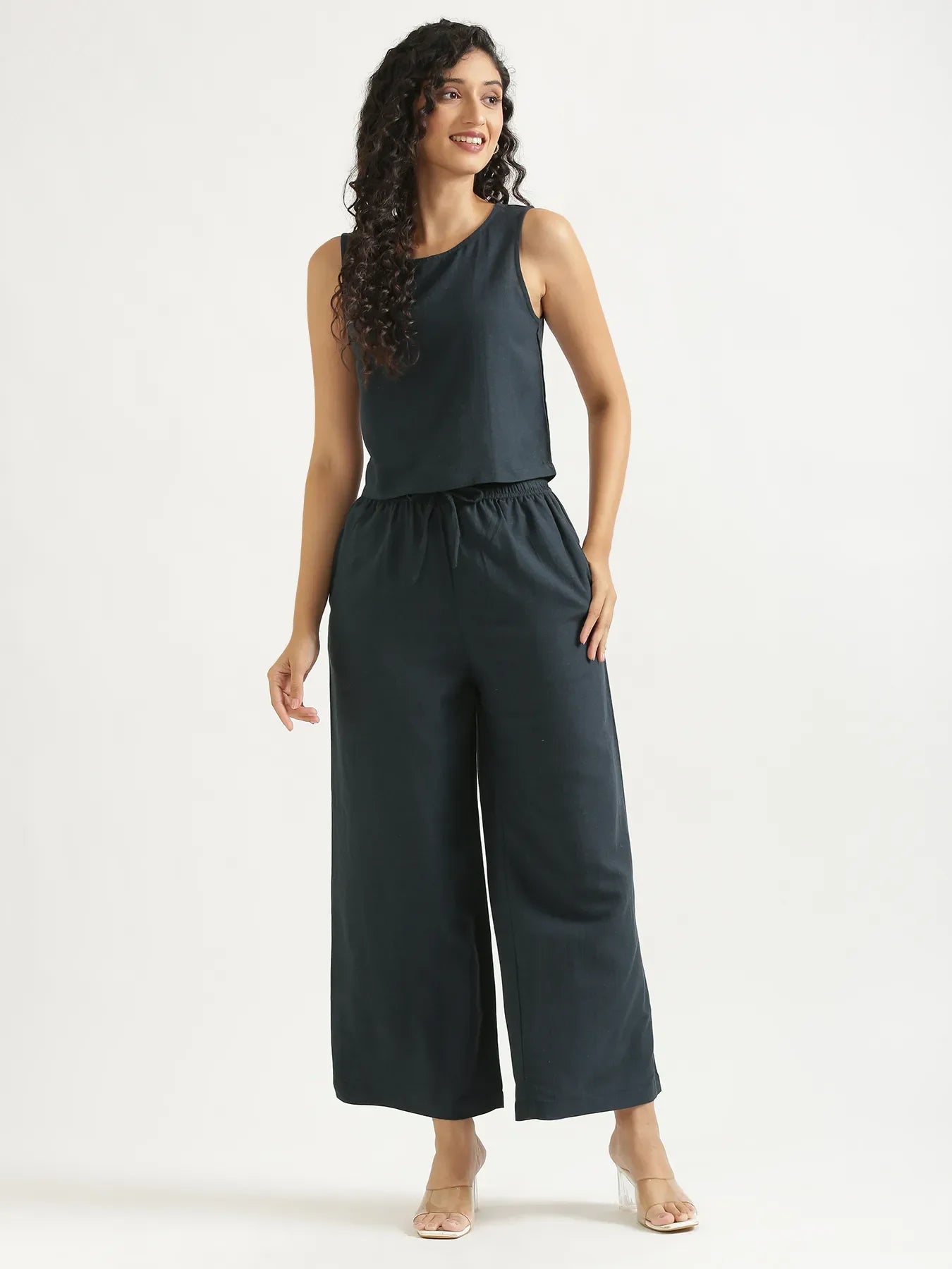Women Navy Blue Flowy Linen Crop Top
