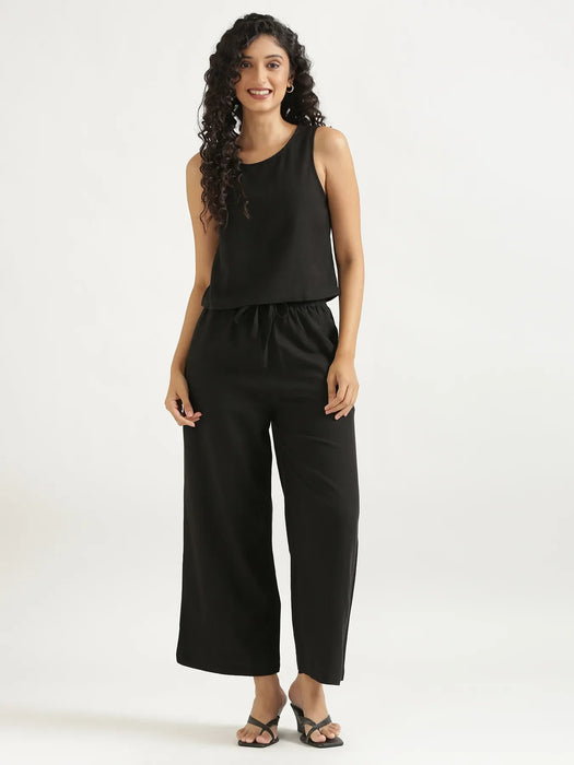 Women Black Flowy Linen Crop Top