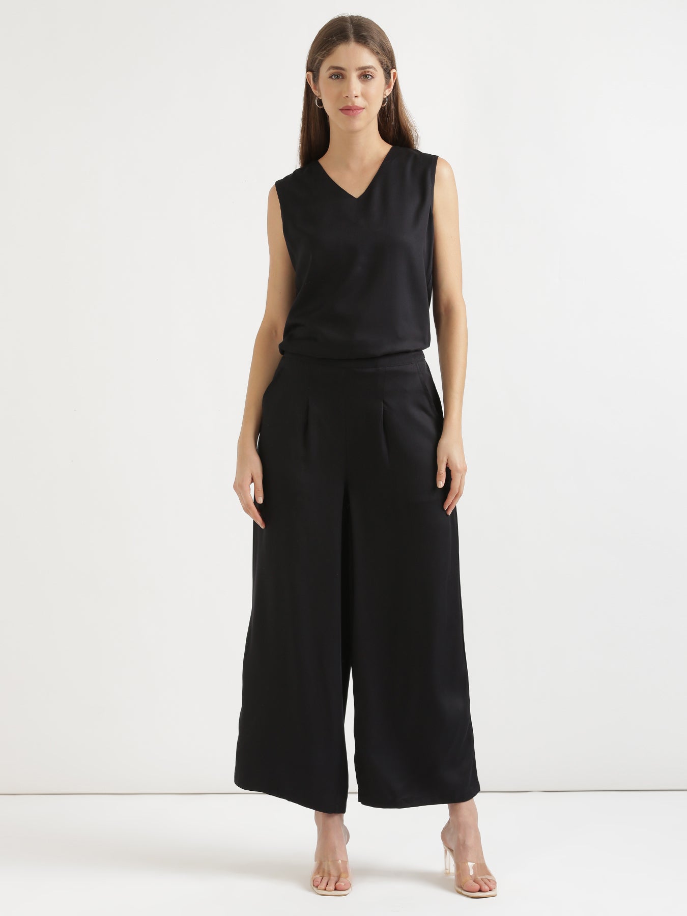 Women Black V-Neck Sleeveless Top