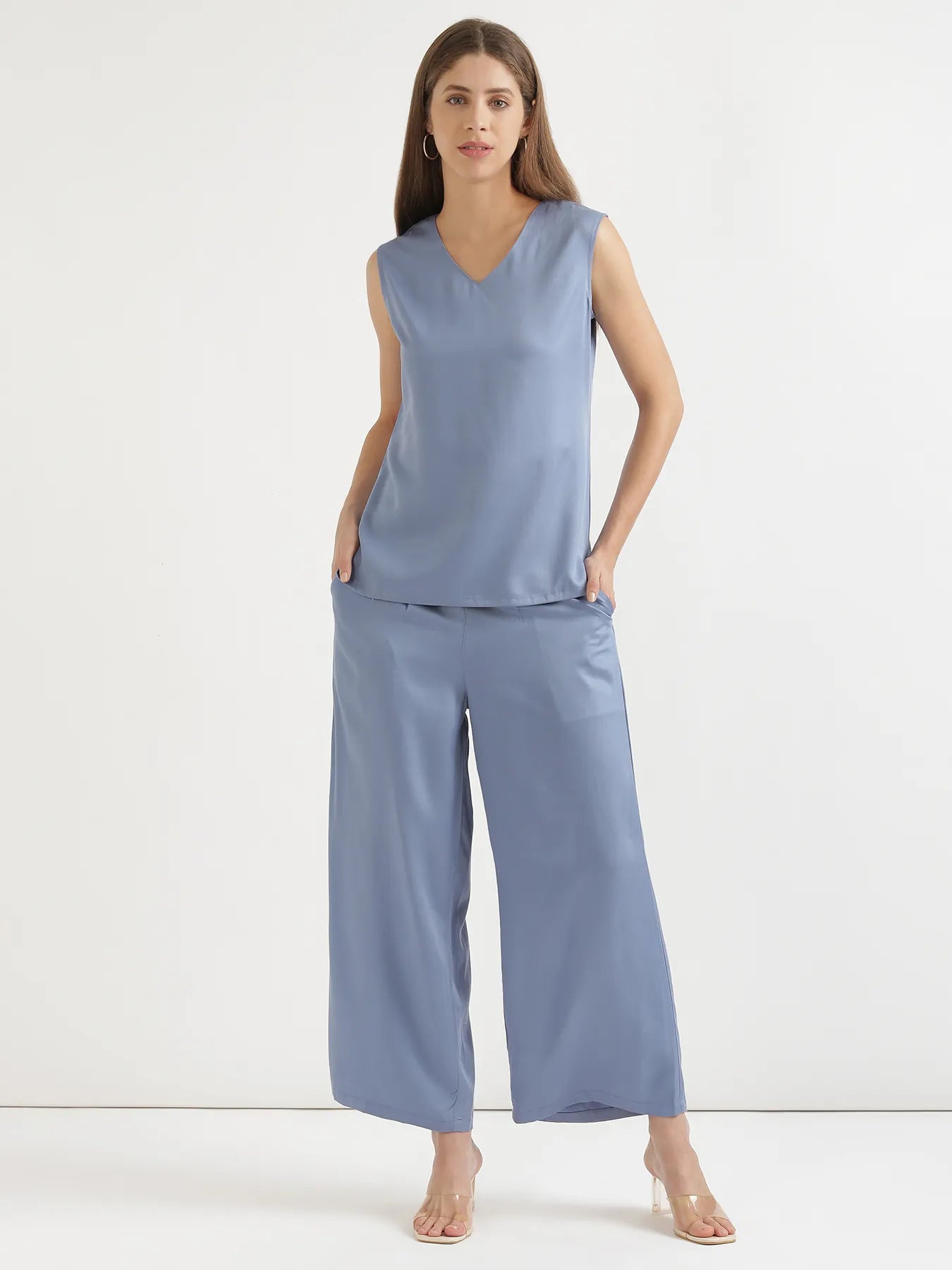 Women English Blue V-Neck Sleeveless Top