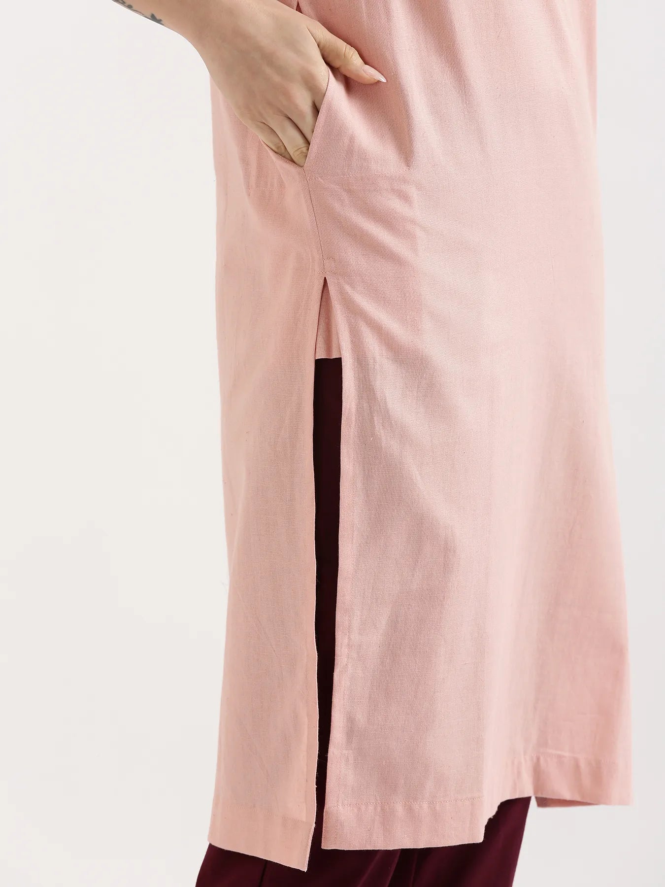 Women Salmon Pink Airy Linen Long Kurta