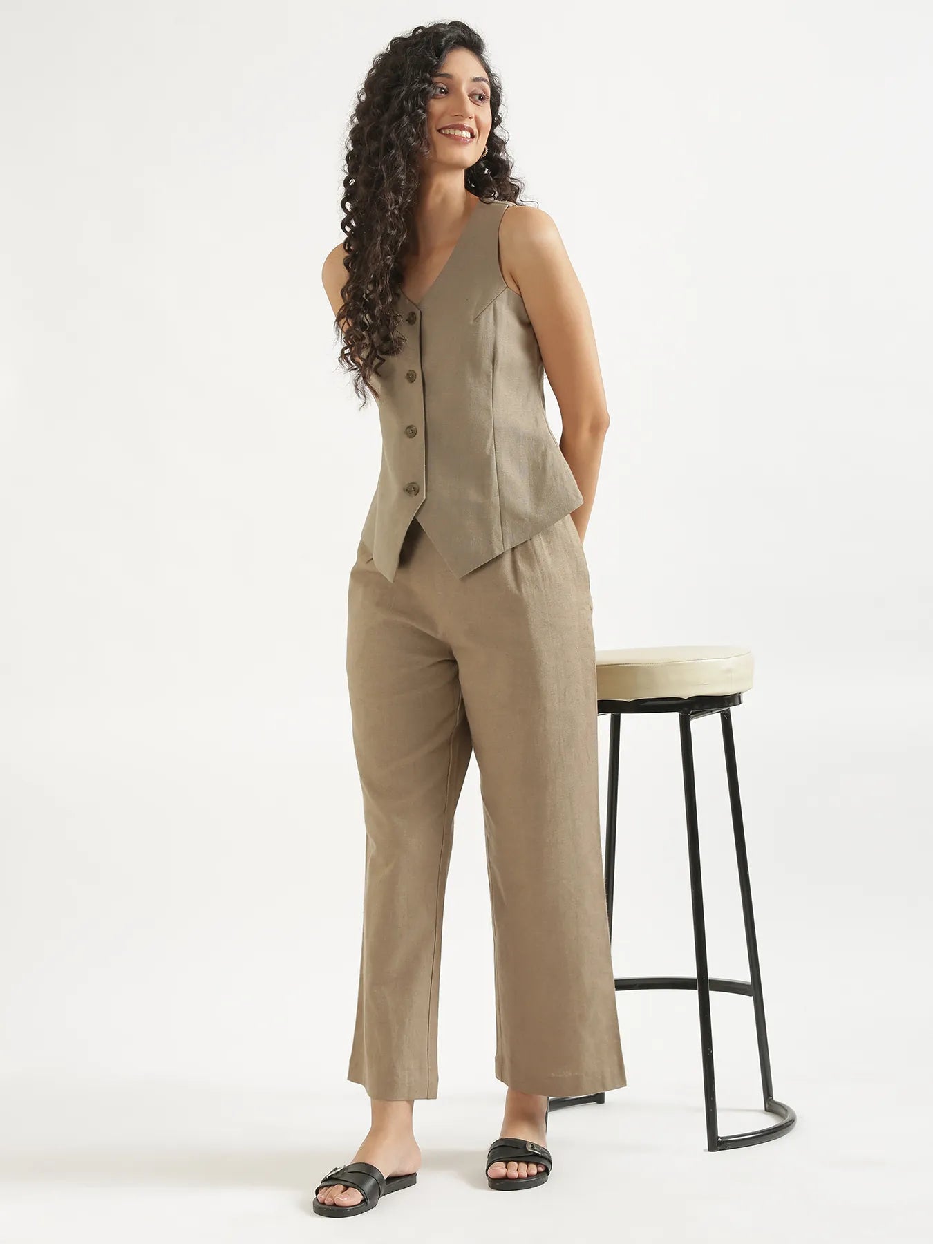 Women Khakhi Linen Blend Waist Coat