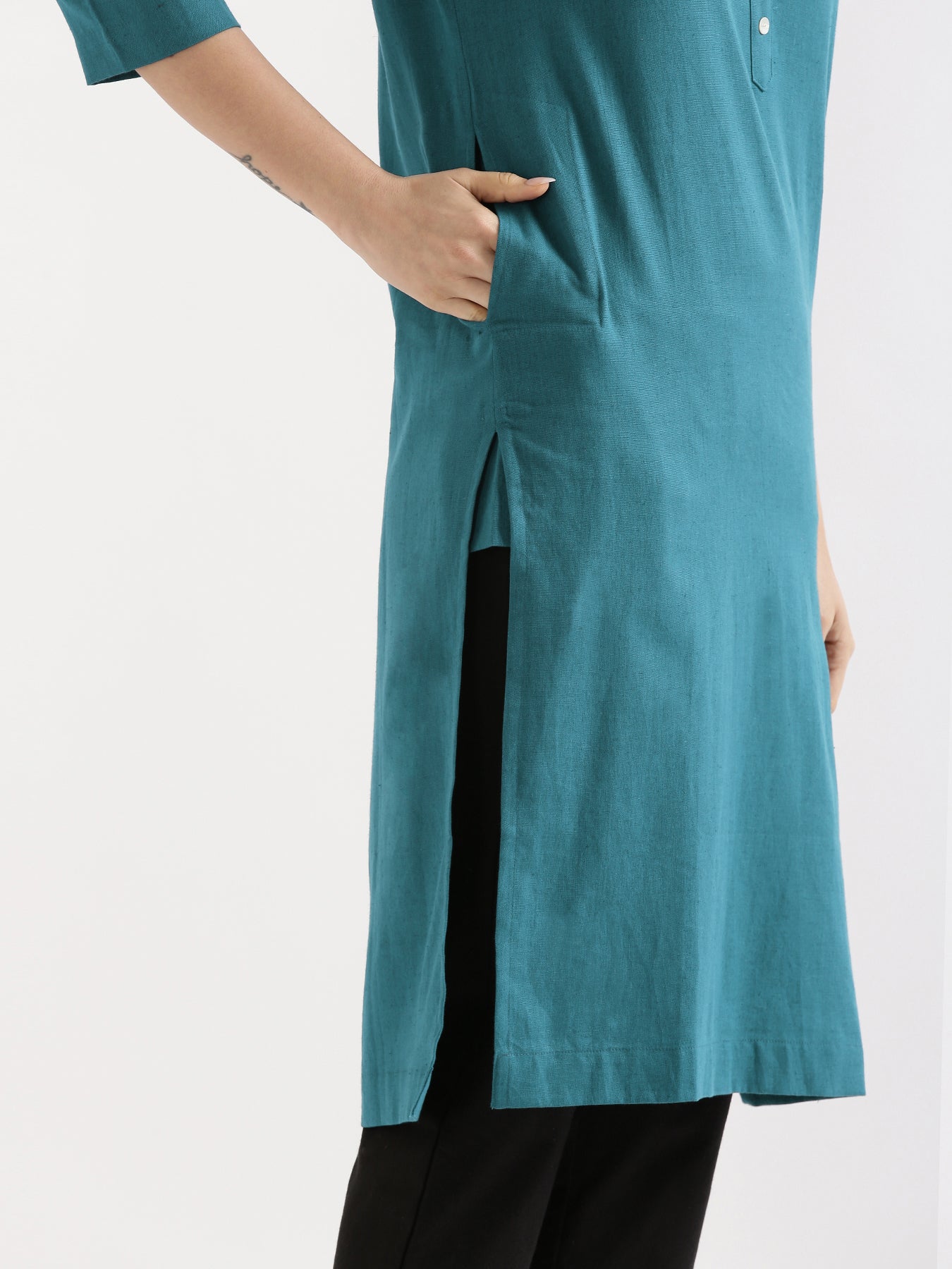 Turquoise Airy Linen Long Kurta
