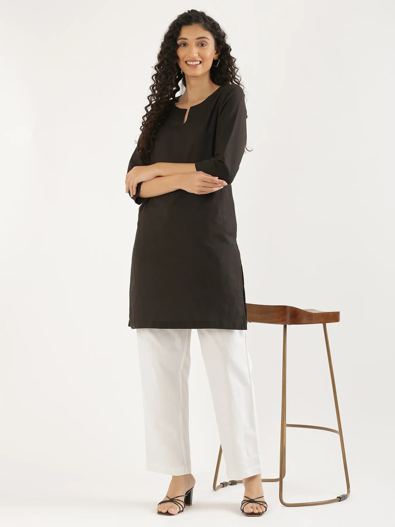 Women Black Airy Linen Mid Thigh Length Kurta