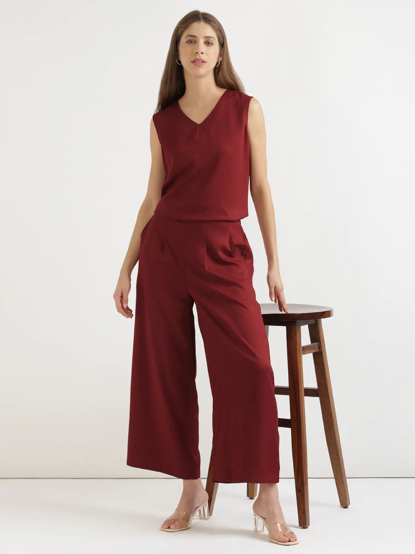 Women Maroon V-Neck Sleeveless Top