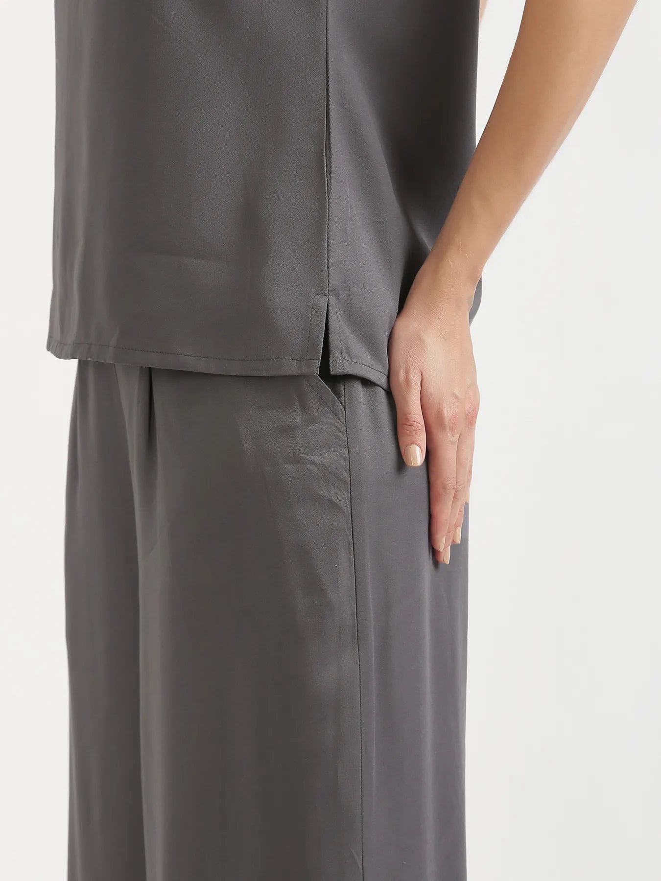 Women Grey V-Neck Sleeveless Top