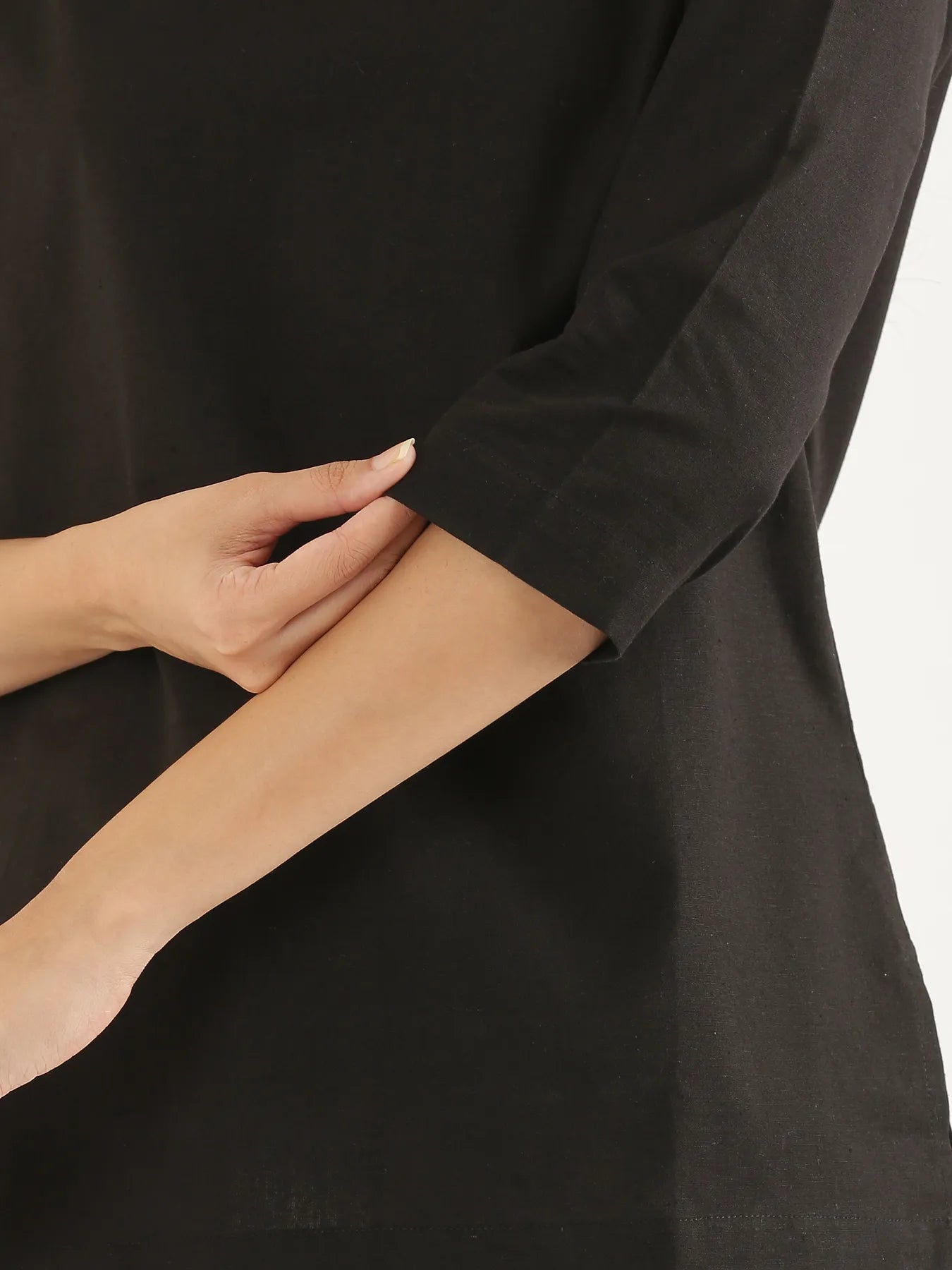 Women Black Airy Linen Split Neck Short Kurta