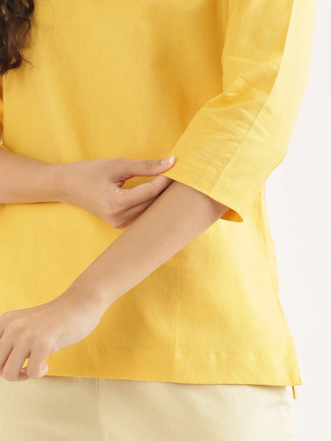 Women Yellow Airy Linen Split Neck Short Kurta