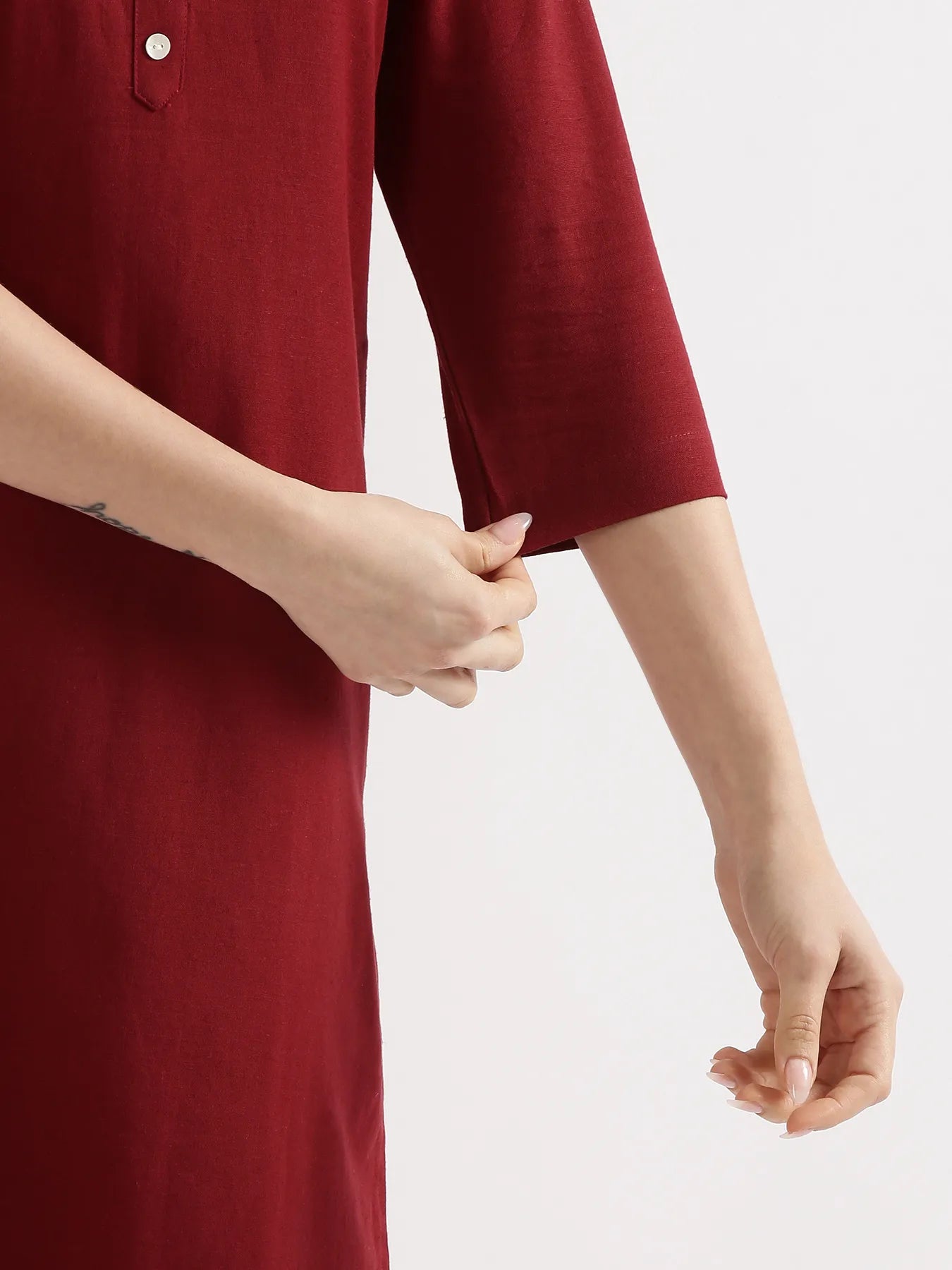 Women Maroon Airy Linen Long Kurta & White Viscose Palazzo Pant Set